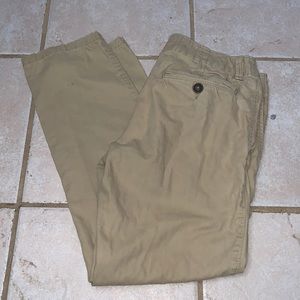 America Eagle tan pants
